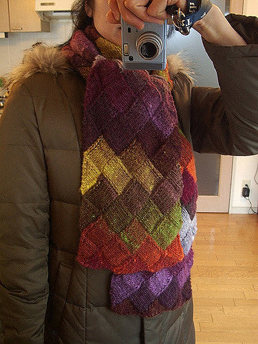 Knitting FUNdamentals 3: Learn to Knit Entrelac! Saturdays 2:00 - 4:00 pm, 9/19 and 9/26