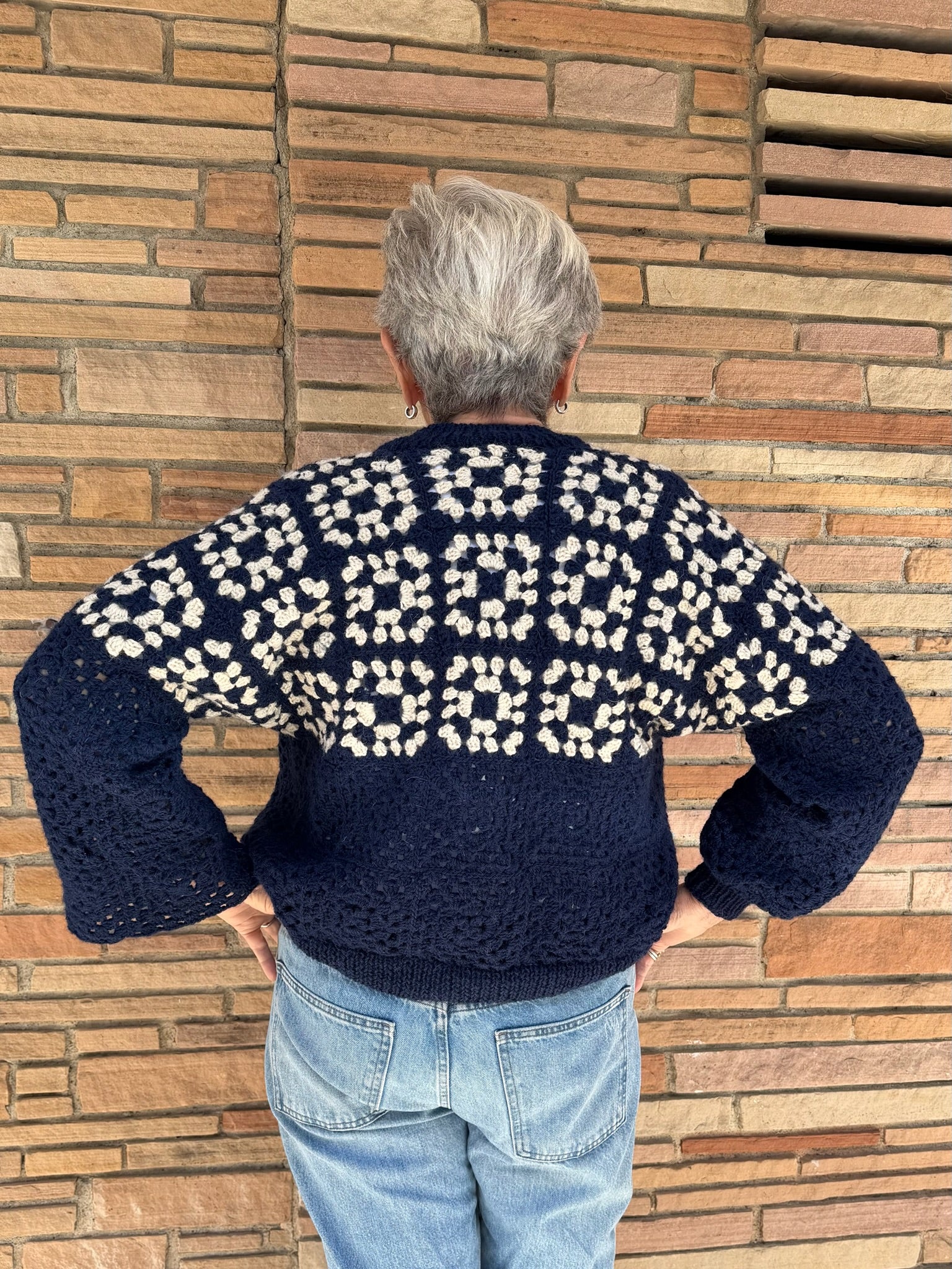 Make the Daruma Motif Crochet Cardigan - Saturdays 11:30 am - 1:00 pm  9/12, 9/26 and 10/3 .