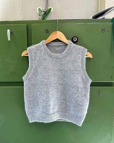 Knitting Fundamentals 3 - Project Class:  Novice Slipover by PetiteKnit with Sophia Starting January 10