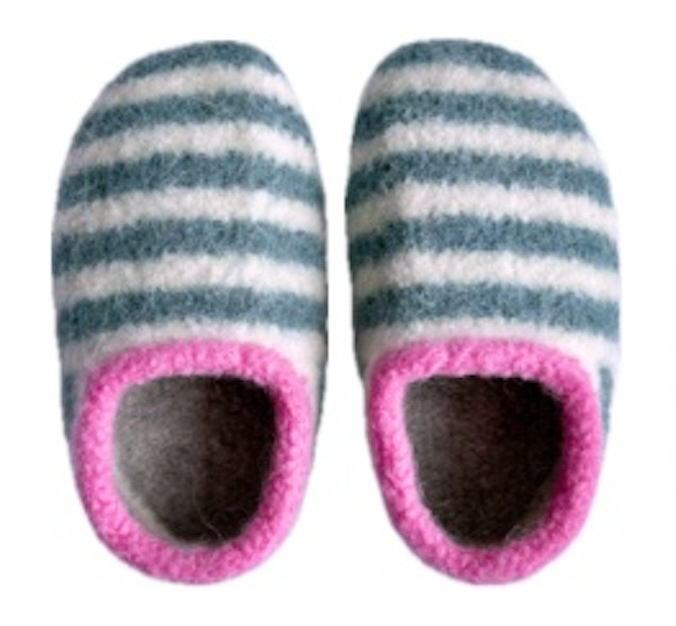 Knitting FUNdamentals 2.5: Sailor Slippers by Annie Germain - Wednesdays 4:00 - 6:00, 10/21 and 10/28