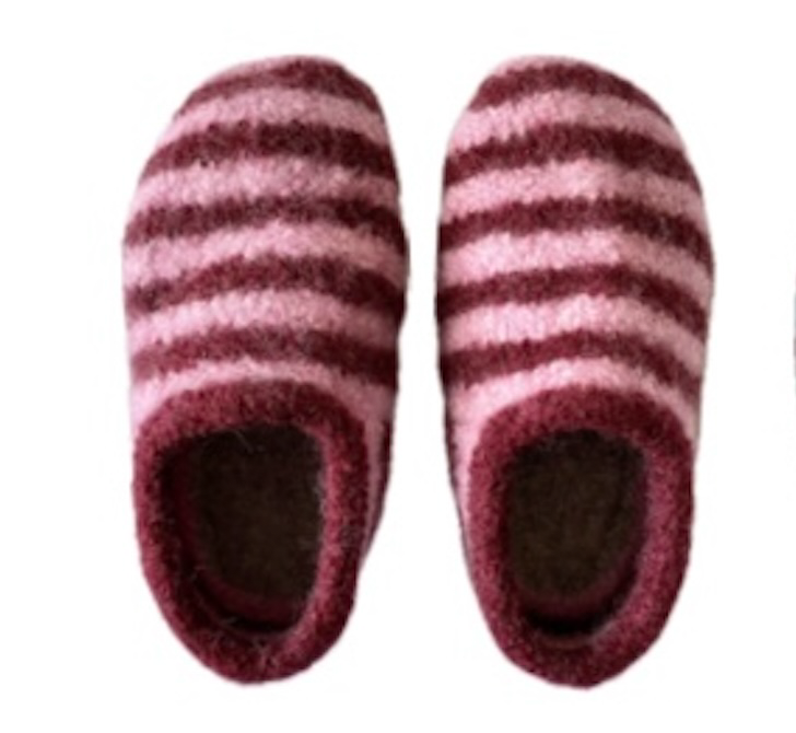 Knitting FUNdamentals 2.5: Sailor Slippers by Annie Germain - Wednesdays 4:00 - 6:00, 10/21 and 10/28